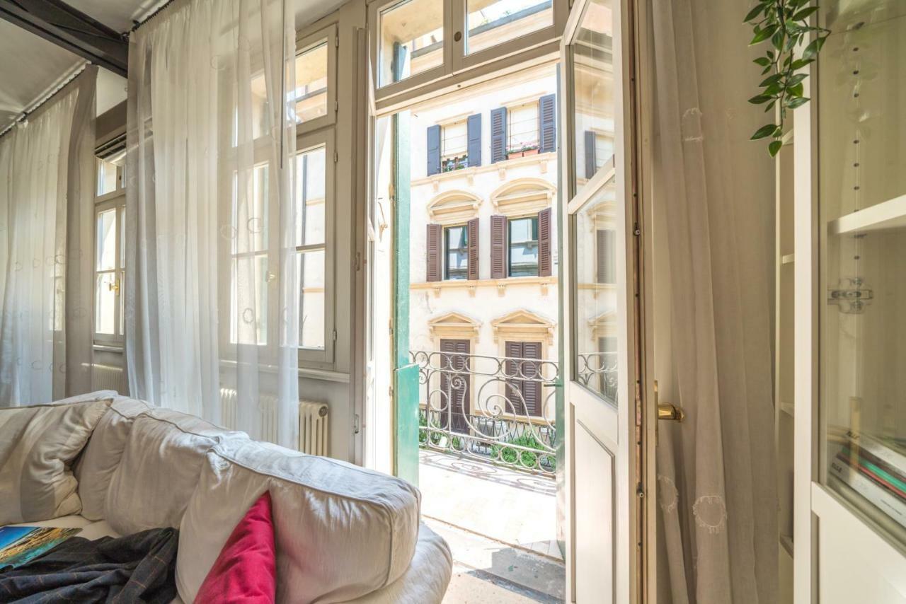 Bright Apartments Verona - Borsari Historical Ngoại thất bức ảnh
